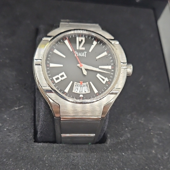 Piaget Polo FortyFive Men's Elegant Black and Silver Automatic Watch - Picture 3 of 9